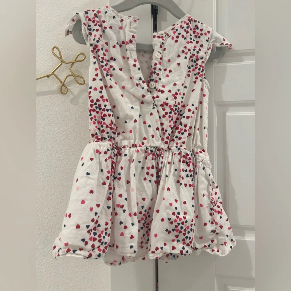 Gap Heart Ruffled dress in size 3T